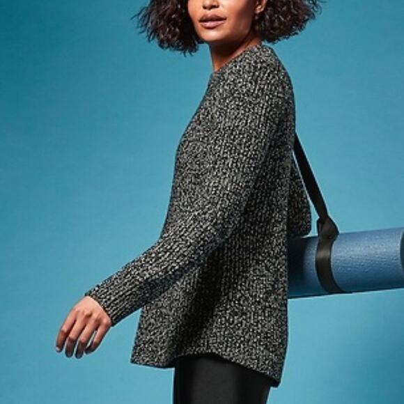 Athleta Sierra Wool Blend Crewneck Sweater in Black Marl Size XS - Picture 2 of 7